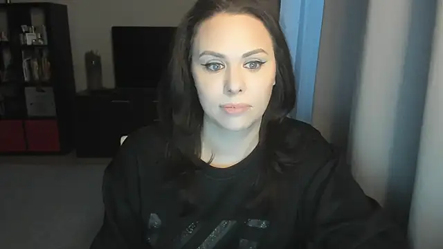 MollyCheiz online show from February 10, 2026, 2:43 pm