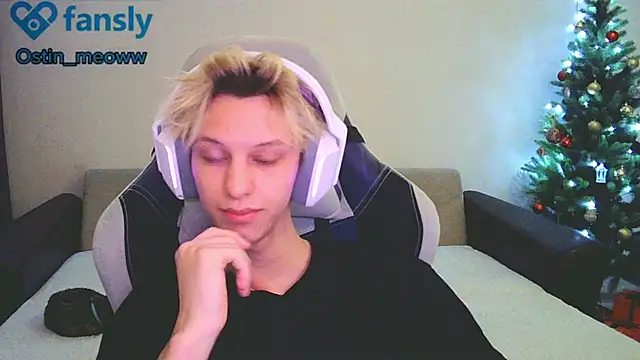 Ostin meow online show from January 14, 2025, 5:01 pm