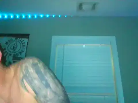 Snapshot of rickyslick123 chatting on December 26, 2024, 5:26 am rickyslick123 online show from December 26, 2024, 5:26 am