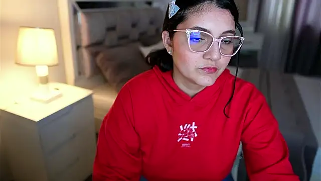 Camilaa bueno online show from February 25, 2026, 10:30 pm