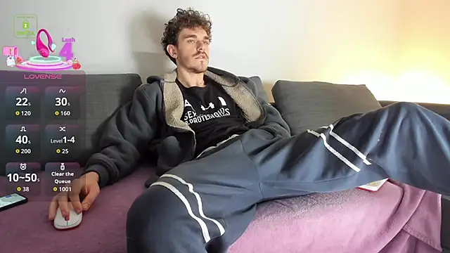 Perry Knight online show from November 14, 2025, 6:12 am