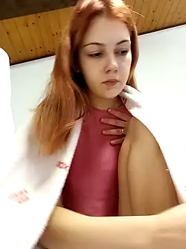 ella grays online show from January 6, 2025, 4:02 pm