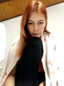 ella grays online show from January 8, 2025, 6:09 pm