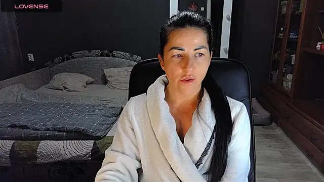 Snapshot of Aria_Dl chatting on February 26, 2026, 4:50 pm Aria Dl online show from February 26, 2026, 4:50 pm