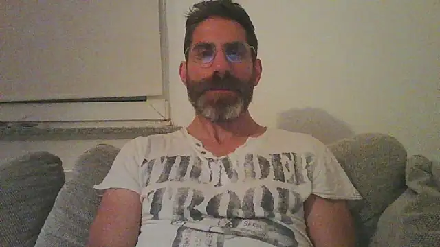 alcatraz009 online show from September 20, 2025, 9:16 pm