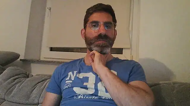 alcatraz009 online show from October 1, 2025, 6:47 pm
