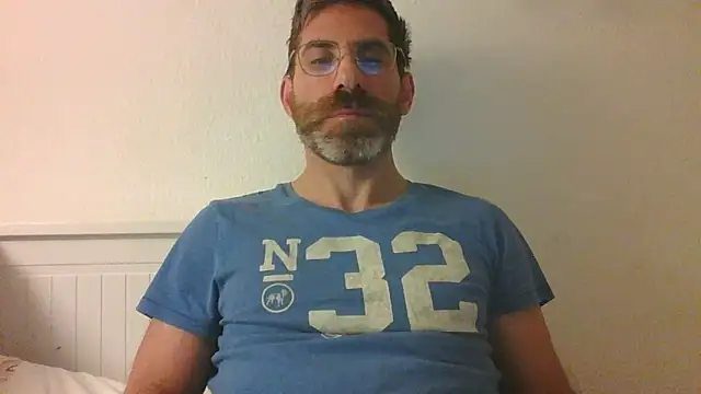 alcatraz009 online show from October 5, 2025, 1:04 am