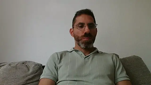 alcatraz009 online show from October 16, 2025, 11:11 am