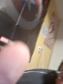 Snapshot of stev3w chatting on September 11, 2025, 5:29 am stev3w online show from September 11, 2025, 5:29 am