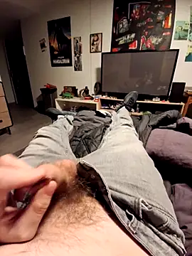 Snapshot of stev3w chatting on October 17, 2025, 5:21 am stev3w online show from October 17, 2025, 5:21 am