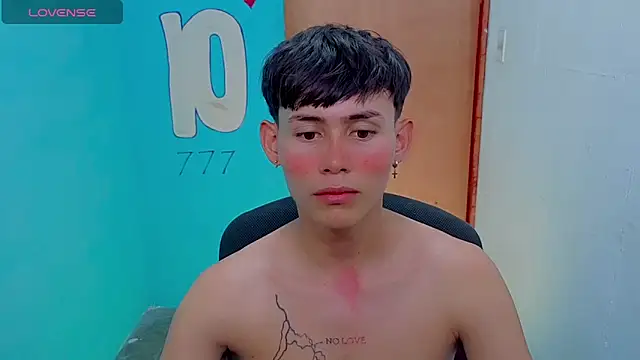 Snapshot of tanjiro_cute chatting on May 6, 2026, 3:02 am tanjiro cute online show from May 6, 2026, 3:02 am