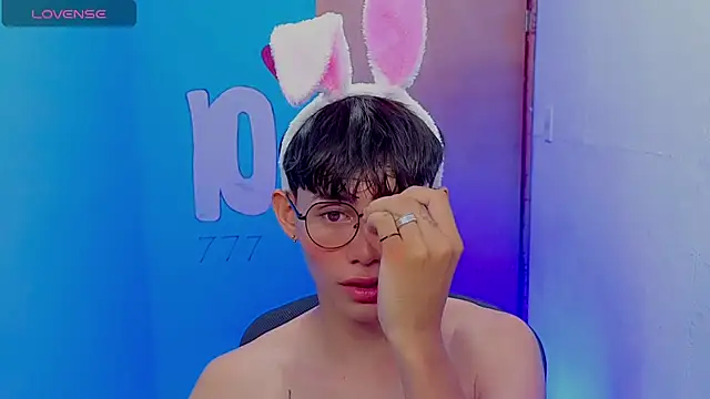 Snapshot of tanjiro_cute chatting on May 16, 2026, 5:56 pm tanjiro cute online show from May 16, 2026, 5:56 pm