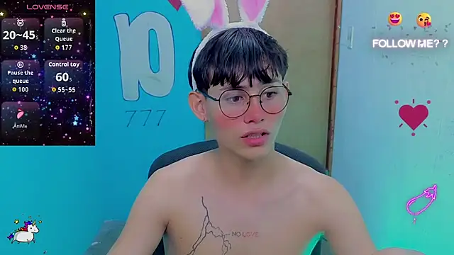 Snapshot of tanjiro_cute chatting on May 31, 2026, 10:22 pm tanjiro cute online show from May 31, 2026, 10:22 pm