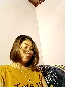 Baby-tits2024 online show from December 19, 2024, 3:41 pm