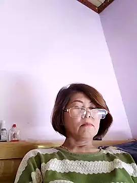 Baby-tits2024 online show from December 28, 2024, 6:39 am