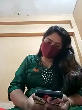 Magical Girl- online show from February 10, 2025, 10:09 am