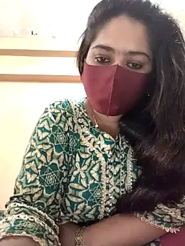 Magical Girl- online show from February 27, 2025, 5:45 am