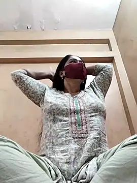 Magical Girl- online show from March 1, 2025, 6:35 am