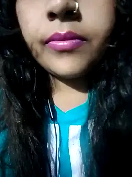 Love-Veronica online show from February 10, 2026, 9:35 am