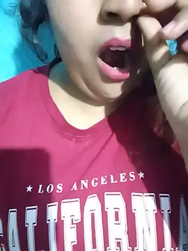 Love-Veronica online show from July 15, 2026, 6:46 pm