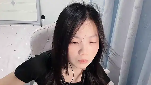 Lena-yyds online show from January 12, 2026, 10:26 pm