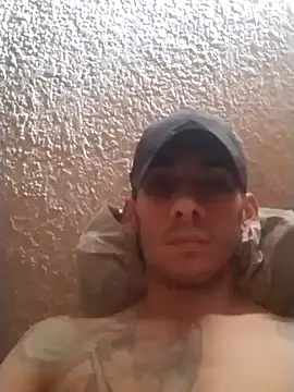 daarliingg online show from June 11, 2026, 11:03 pm
