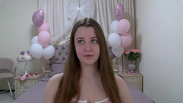 Snapshot of AgataAisitt chatting on February 22, 2026, 5:40 am AgataAisitt online show from February 22, 2026, 5:40 am