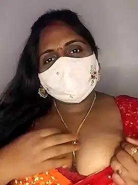 Snapshot of Sexy_Radhikaa chatting on February 10, 2025, 2:26 pm Sexy Radhikaa online show from February 10, 2025, 2:26 pm