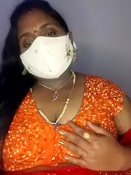 Snapshot of Sexy_Radhikaa chatting on March 18, 2025, 5:31 pm Sexy Radhikaa online show from March 18, 2025, 5:31 pm