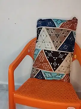 Sexy Radhikaa online show from December 21, 2025, 3:13 am