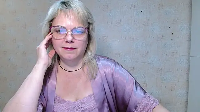 sweetsunset11 online show from January 13, 2026, 1:38 pm