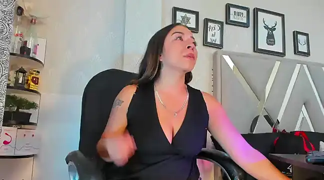 natacha  black  online show from January 25, 2025, 10:07 pm