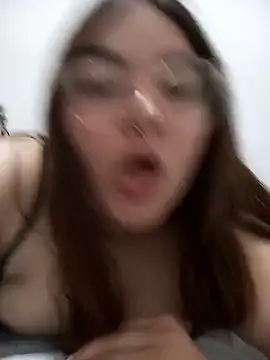 fresitaju online show from November 12, 2025, 12:22 am