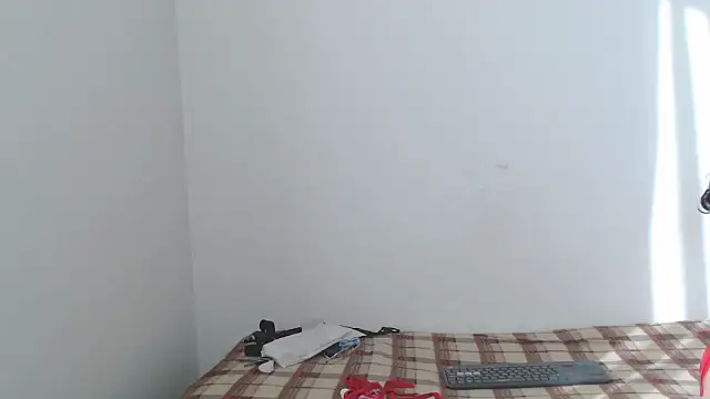 Naugthydolls online show from January 17, 2025, 12:42 pm