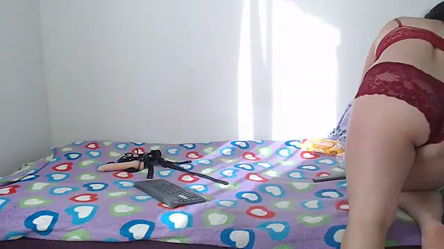 Naugthydolls online show from January 25, 2025, 12:37 pm