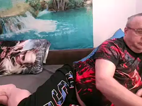 Snapshot of Manfred1012 chatting on January 31, 2025, 6:57 am Manfred1012 online show from January 31, 2025, 6:57 am