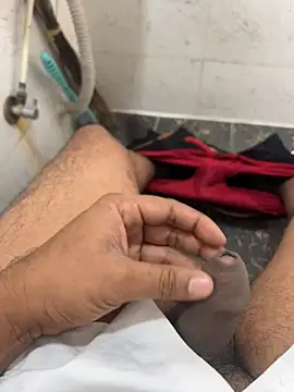 Snapshot of aprivateguy chatting on February 23, 2026, 9:06 am aprivateguy online show from February 23, 2026, 9:06 am