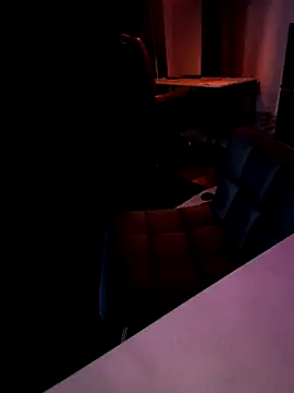 Bignc online show from November 4, 2025, 2:10 am