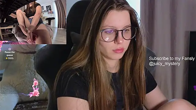 juicy mystery online show from July 15, 2026, 2:11 pm