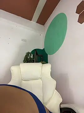 LollaByer online show from April 15, 2026, 9:59 pm