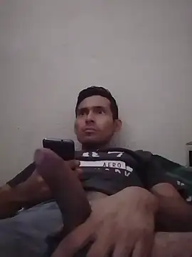 Snapshot of Fer-nand chatting on January 13, 2025, 6:59 pm Fer-nand online show from January 13, 2025, 6:59 pm