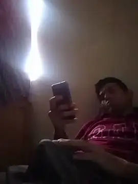 Snapshot of Fer-nand chatting on January 14, 2025, 7:53 pm Fer-nand online show from January 14, 2025, 7:53 pm