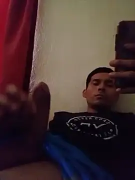 Snapshot of Fer-nand chatting on February 21, 2025, 1:55 pm Fer-nand online show from February 21, 2025, 1:55 pm