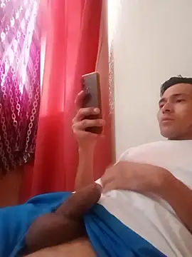 Snapshot of Fer-nand chatting on March 5, 2025, 2:45 pm Fer-nand online show from March 5, 2025, 2:45 pm