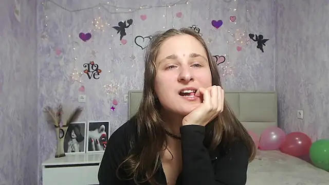 MichelLeee online show from January 31, 2025, 12:51 pm