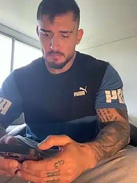 DimitriSullivan  online show from March 31, 2026, 2:17 pm