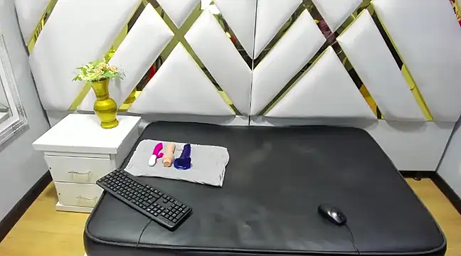 alaha evans online show from February 25, 2025, 3:09 am