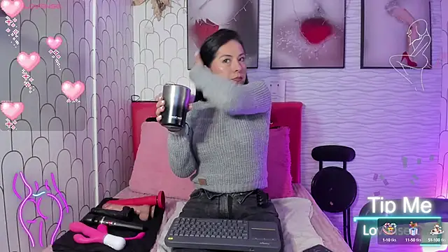 Ella Rousse online show from March 7, 2025, 12:01 pm