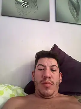 Criscris09 online show from July 16, 2026, 3:29 pm