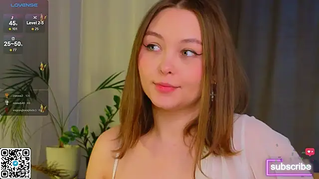 Snapshot of GwendolynFinch chatting on February 27, 2025, 4:20 am GwendolynFinch online show from February 27, 2025, 4:20 am